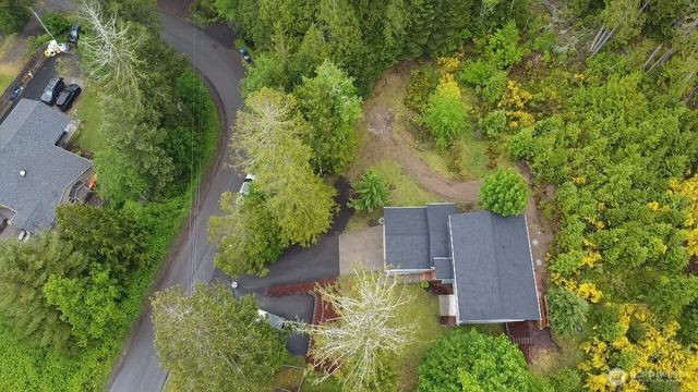 420 E Dartmoor Drive, Shelton, WA 98584