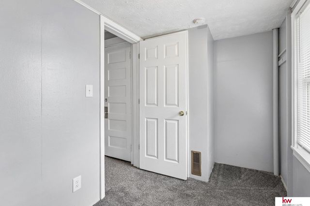 3323 Cass Street, Omaha, NE 68131