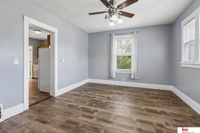 3323 Cass Street, Omaha, NE 68131