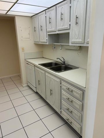 250 NE 20 Street 123s, Boca Raton, FL 33431