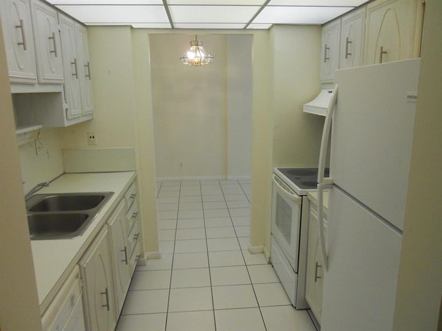 250 NE 20 Street 123s, Boca Raton, FL 33431