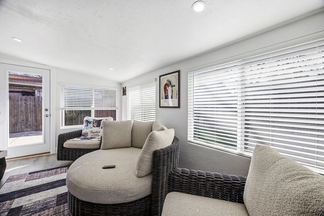 1921 S Irwin Street, Tulare, CA 93274