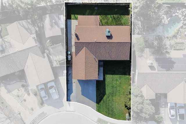 1921 S Irwin Street, Tulare, CA 93274