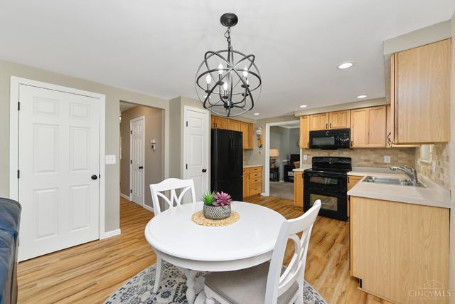 1864 W Loveland Avenue, Loveland, OH 45140