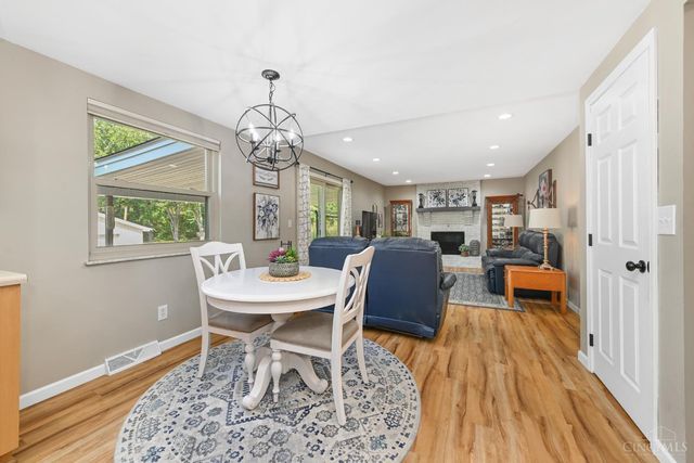 1864 W Loveland Avenue, Loveland, OH 45140