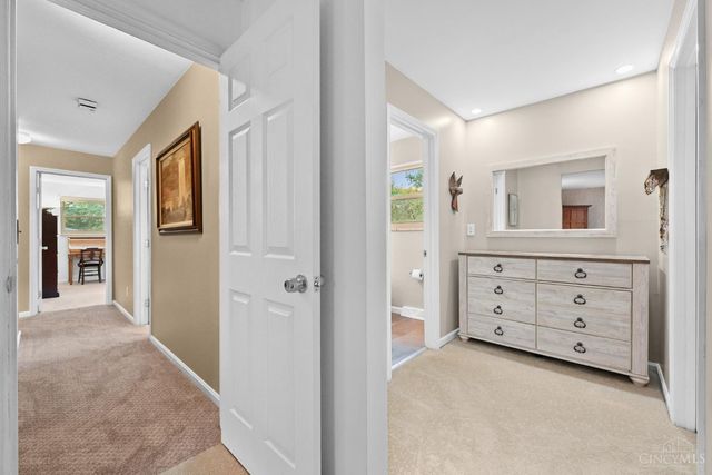 1864 W Loveland Avenue, Loveland, OH 45140