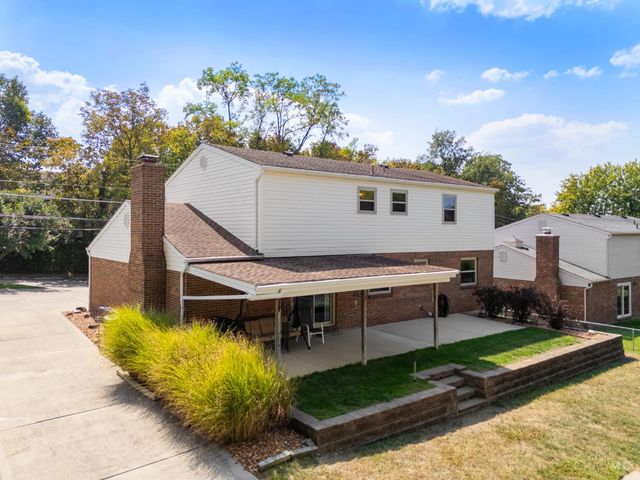 1864 W Loveland Avenue, Loveland, OH 45140