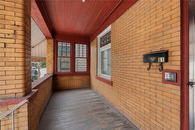 61 Garfield St, Harrison Twp, PA 15065