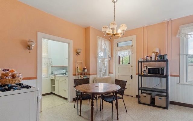 61 Garfield St, Harrison Twp, PA 15065
