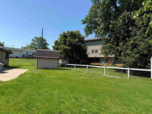 126 Edgewood Drive, Bedford, IN 47421
