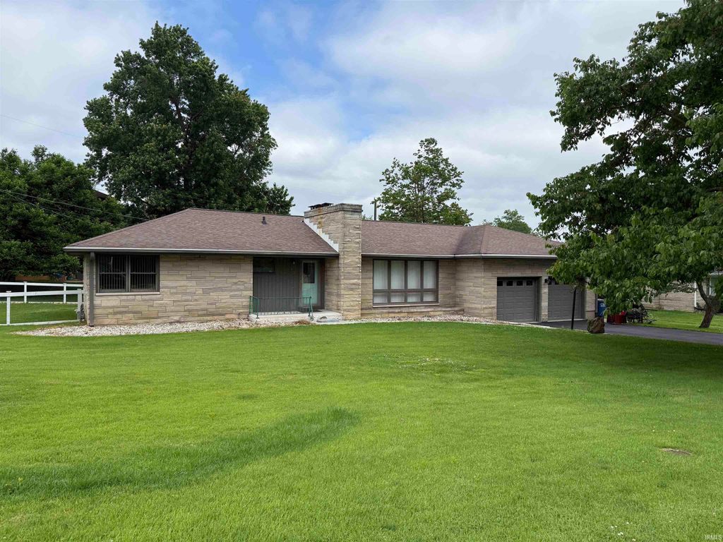 126 Edgewood Drive, Bedford, IN 47421