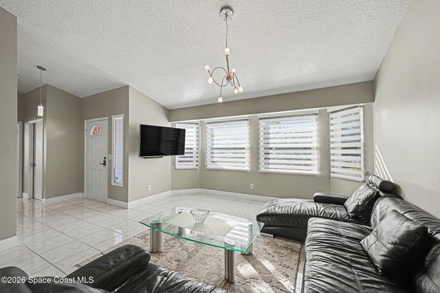 1320 Ambra Drive, Melbourne, FL 32940