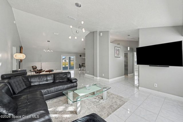 1320 Ambra Drive, Melbourne, FL 32940