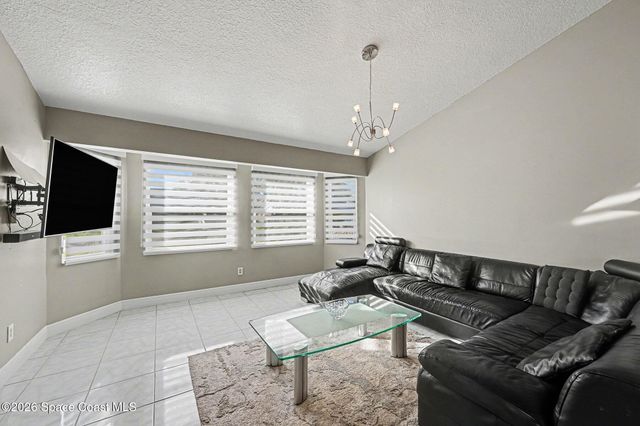 1320 Ambra Drive, Melbourne, FL 32940