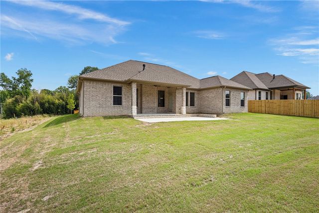 1338 Elk Horn Drive, Russellville, AR 72802