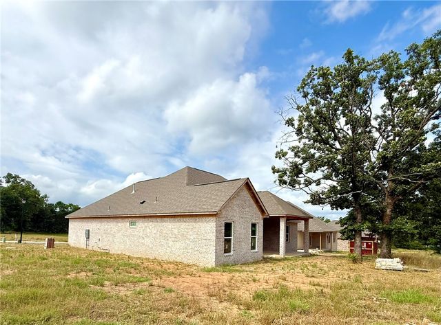 1338 Elk Horn Drive, Russellville, AR 72802