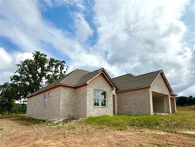 1338 Elk Horn Drive, Russellville, AR 72802