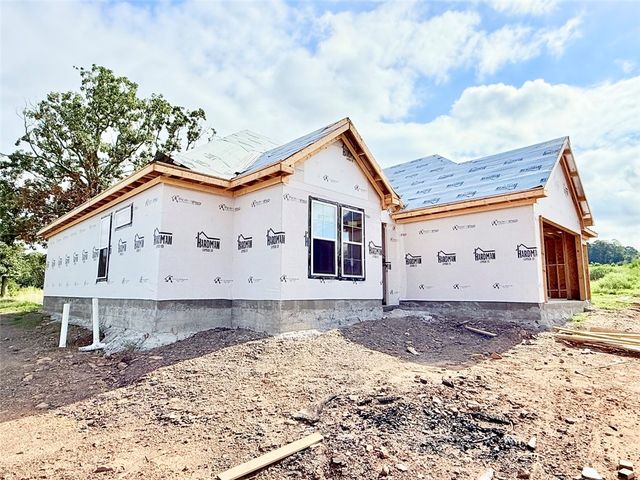 1338 Elk Horn Drive, Russellville, AR 72802