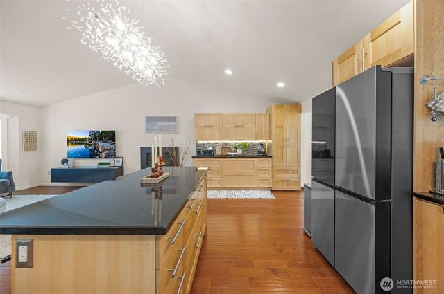 3630 166th Place SW, Lynnwood, WA 98037