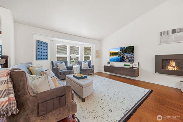 3630 166th Place SW, Lynnwood, WA 98037