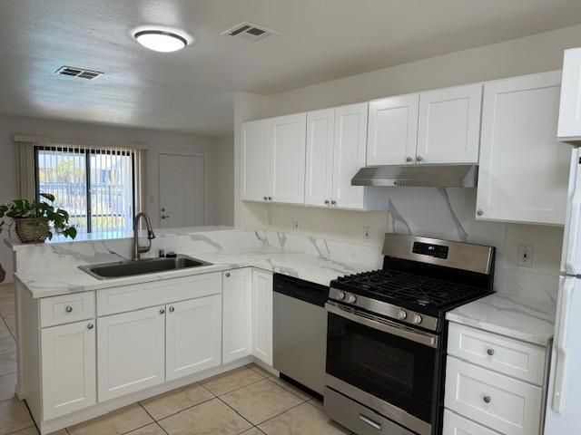 45470 Sunrise Lane 12, Palm Desert, CA 92260