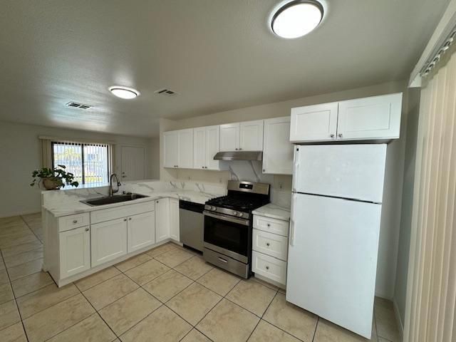 45470 Sunrise Lane 12, Palm Desert, CA 92260