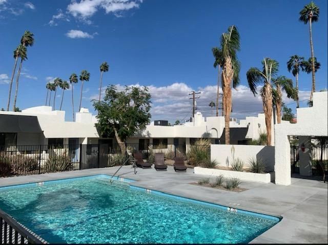 45470 Sunrise Lane 12, Palm Desert, CA 92260