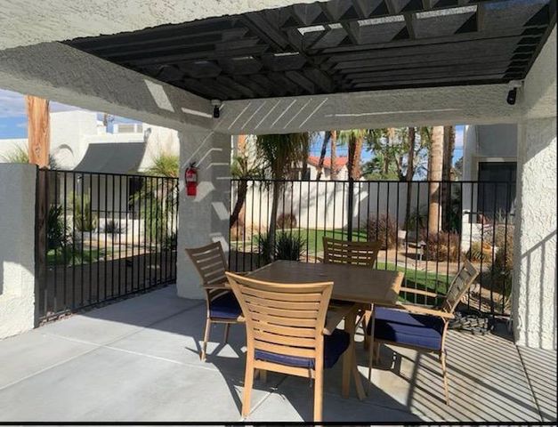 45470 Sunrise Lane 12, Palm Desert, CA 92260