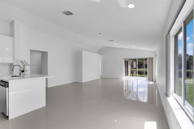 4366 Mahogany Ridge Dr 0, Weston, FL 33331
