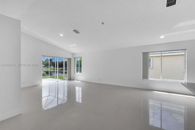 4366 Mahogany Ridge Dr 0, Weston, FL 33331