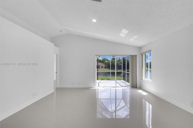 4366 Mahogany Ridge Dr 0, Weston, FL 33331