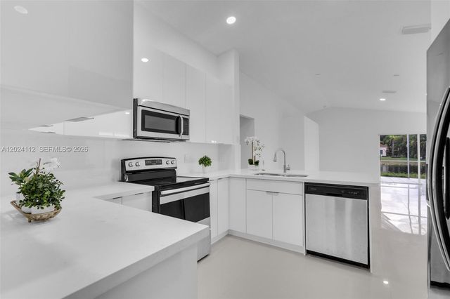 4366 Mahogany Ridge Dr 0, Weston, FL 33331