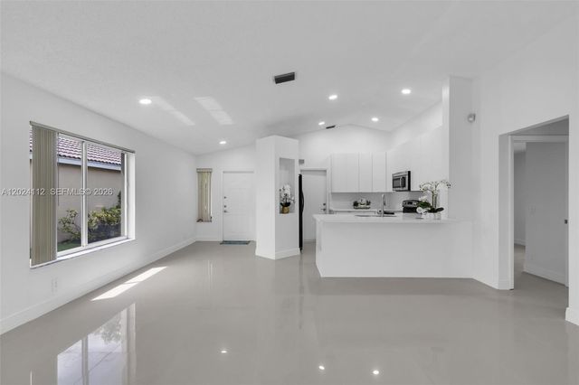 4366 Mahogany Ridge Dr 0, Weston, FL 33331