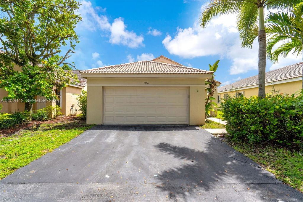 4366 Mahogany Ridge Dr 0, Weston, FL 33331