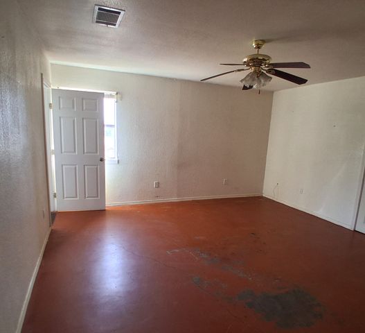 1767 Rs County Road 1610, Lone Oak, TX 75453