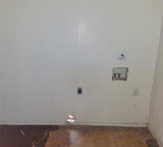 1767 Rs County Road 1610, Lone Oak, TX 75453