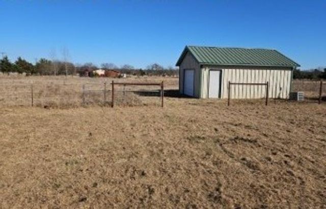 1767 Rs County Road 1610, Lone Oak, TX 75453