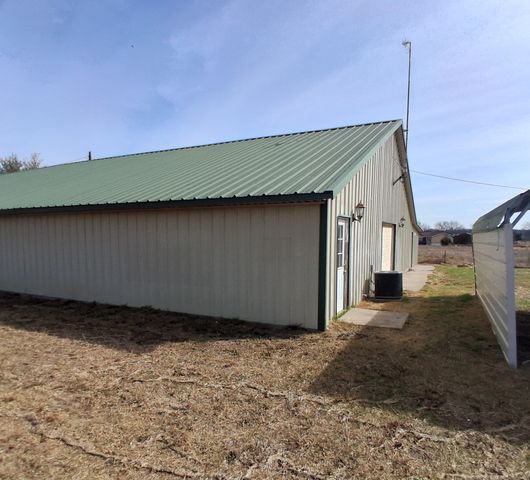 1767 Rs County Road 1610, Lone Oak, TX 75453