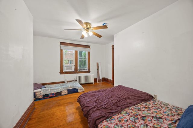 898 Western Avenue N, Saint Paul, MN 55117