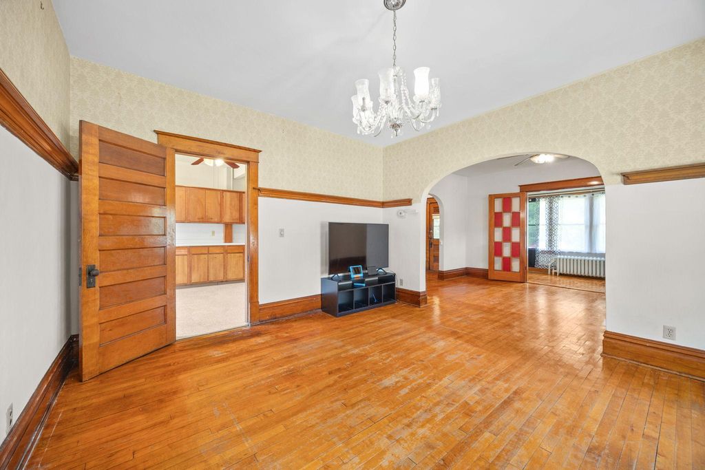 898 Western Avenue N, Saint Paul, MN 55117 — photo 5