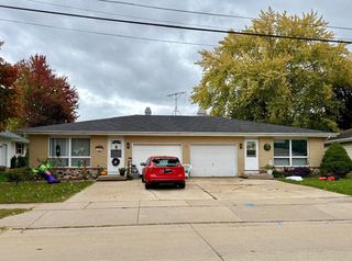 2018 PARKSIDE DRIVE, Oshkosh, WI 54901