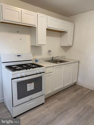 2464 KEYWORTH AVE, Baltimore, MD 21215