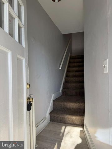 2464 KEYWORTH AVE, Baltimore, MD 21215