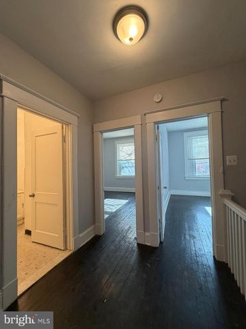 2464 KEYWORTH AVE, Baltimore, MD 21215