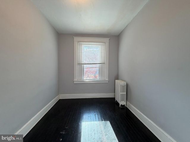 2464 KEYWORTH AVE, Baltimore, MD 21215