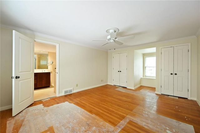 6000 Reinhardt Drive, Fairway, KS 66205