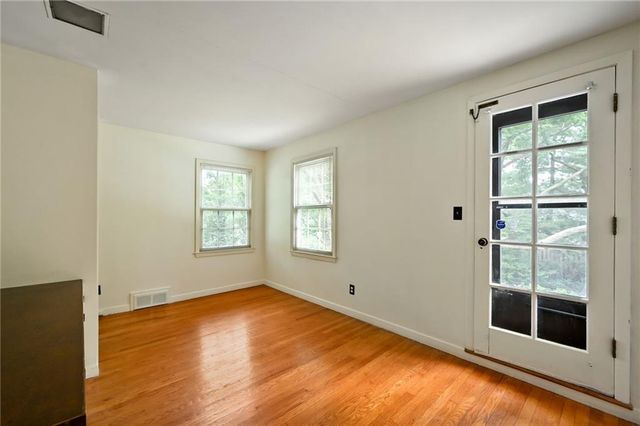 6000 Reinhardt Drive, Fairway, KS 66205