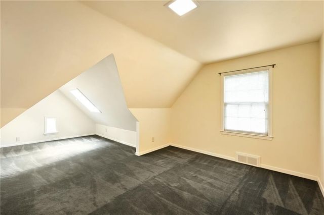 6000 Reinhardt Drive, Fairway, KS 66205