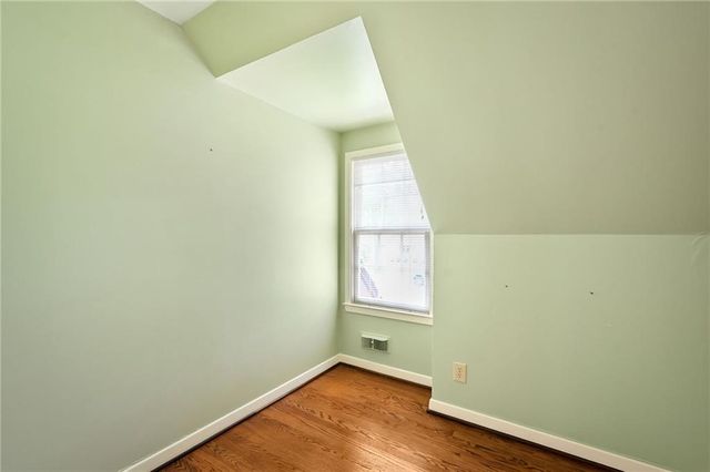 6000 Reinhardt Drive, Fairway, KS 66205