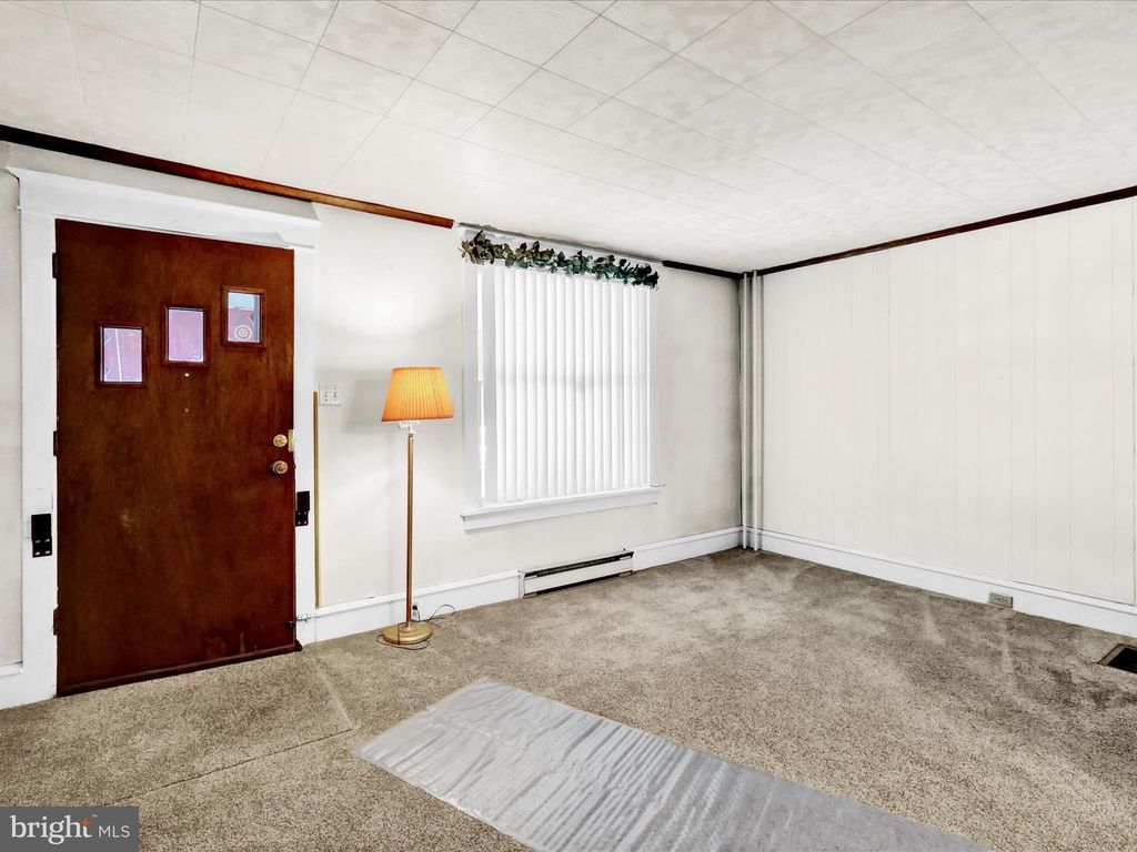 Image 5 of property listing at 1520 GREGG AVE, Reading, PA 19607
